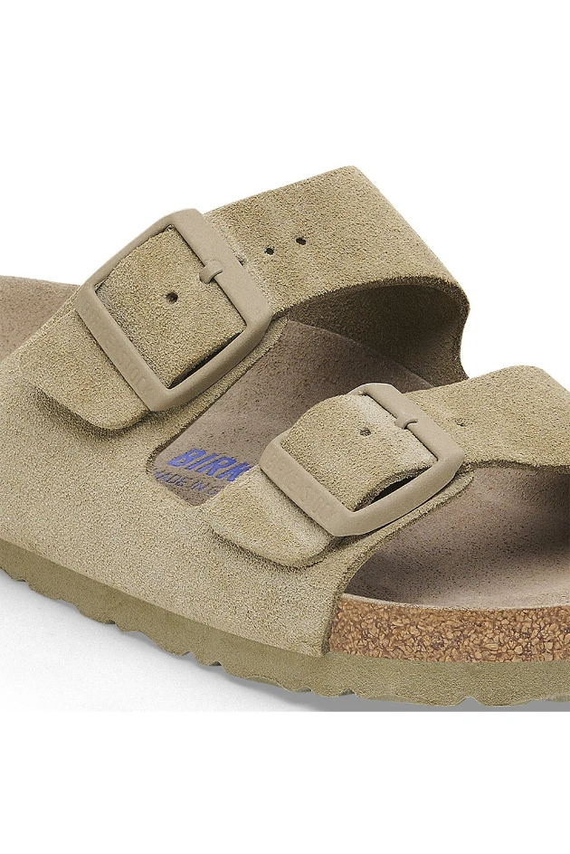 Boutique77 - כפכפים Arizona Soft Footbed – BK-1019088 – khaki – 5
