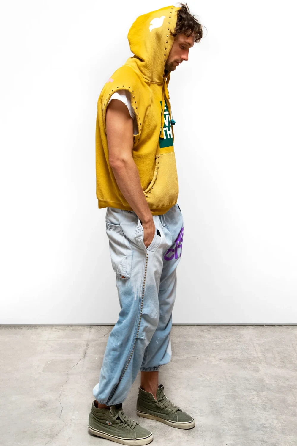 Boutique77 - Wonderland Superyumm Cutoff Hoodie – FC-FCTPOH077-YLPPW – yellowplant-powder – 1