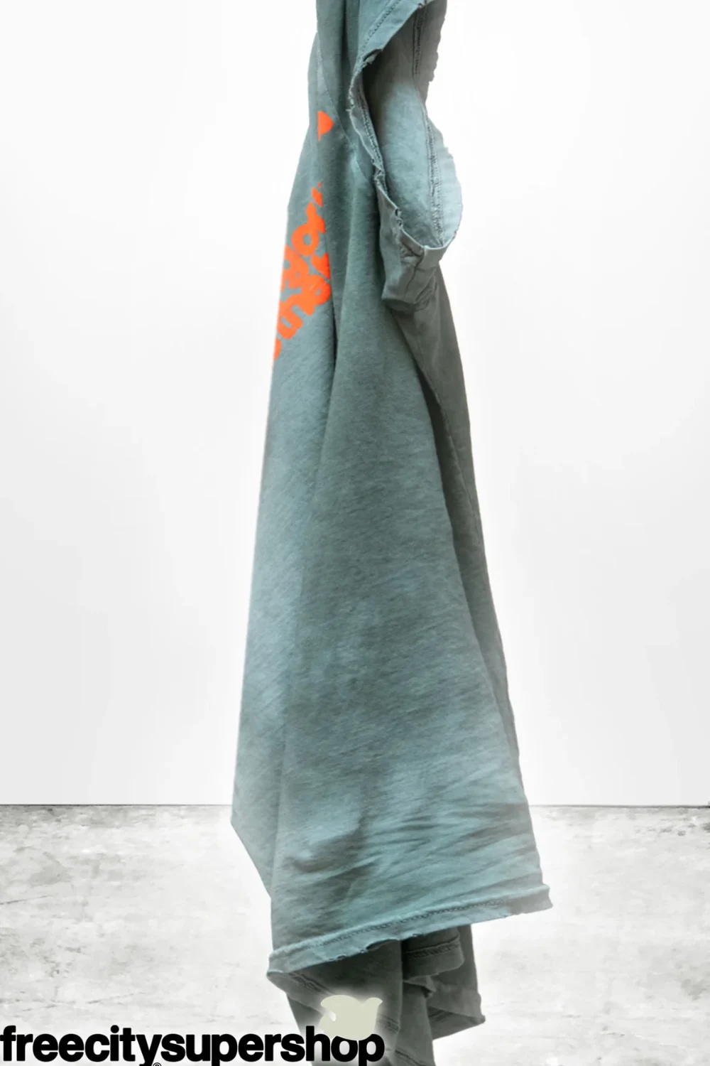 Boutique77 - חולצת טי-שירט Thedoingogitisthebeingofit – FC-FCTSST275-GNDPW – greendirt-powder – 1