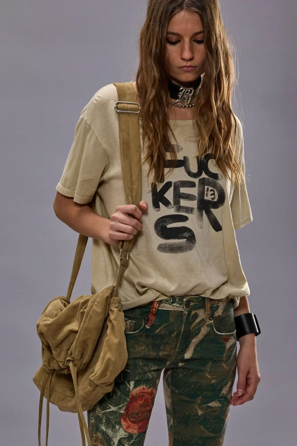 Boutique77 - חולצת טי-שירט Fuckers Boy – R13WK001-121BO – khaki – 1