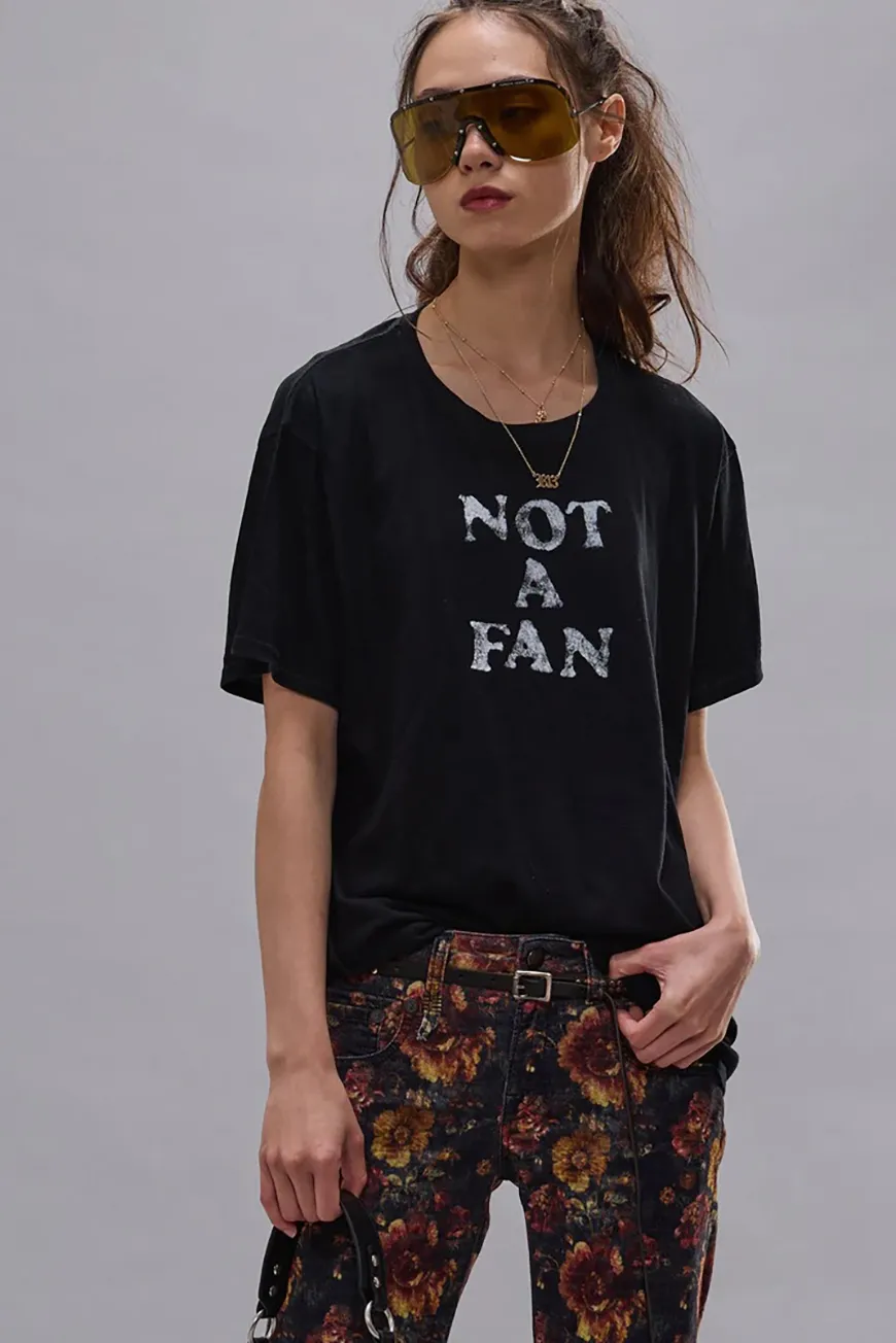 Boutique77 - חולצת טי Not A Fan Boy – R13WK001K124A – black – 1