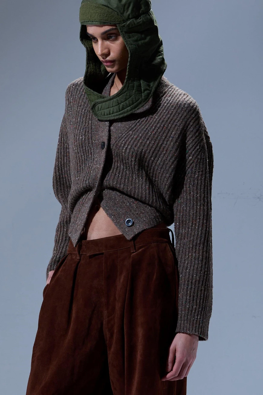 R13wy296y231b Brown Tweed 1